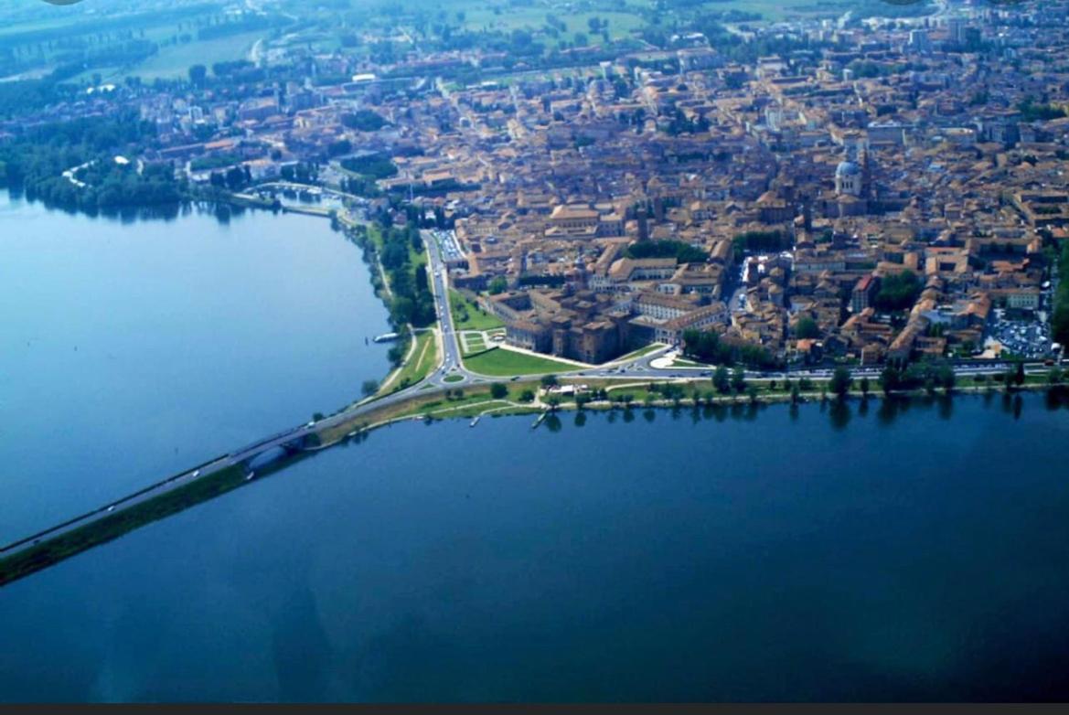 Cuor Di Mantova B&B Εξωτερικό φωτογραφία